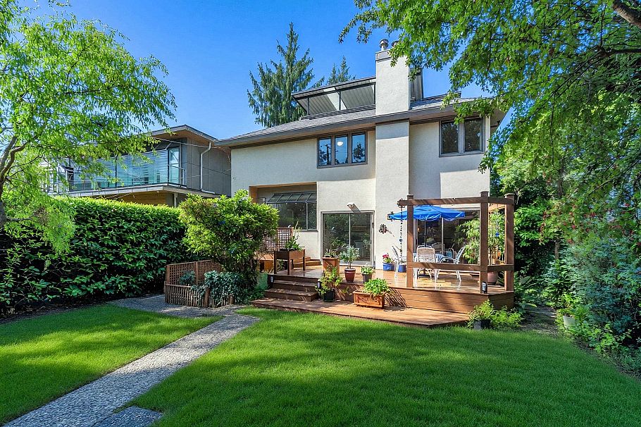 5540 Alma Street Vancouver, BC - 2