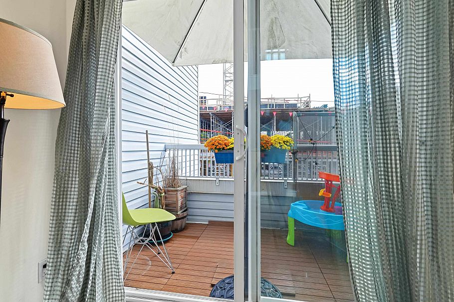 308 1330 Graveley Street Vancouver, BC - 20
