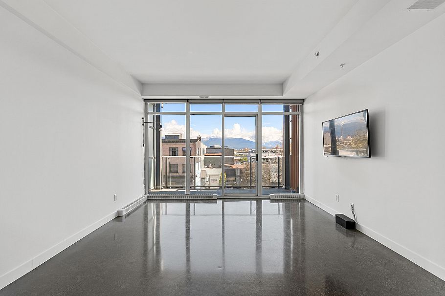 417 256 E 2nd Avenue Vancouver, BC - 3