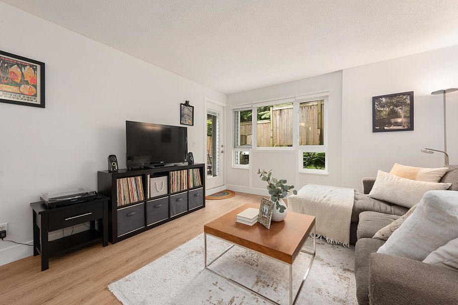 104 1330 Graveley Street Vancouver, BC - 6