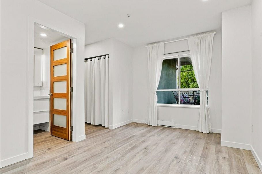 203 1729 E Georgia Street Vancouver, BC - 17