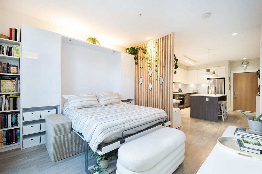 111 615 E 3rd Street North Vancouver, BC - 10