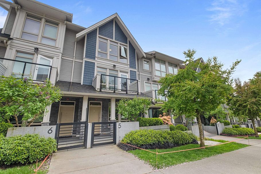 5 115 W Queens Road North Vancouver, BC - 22