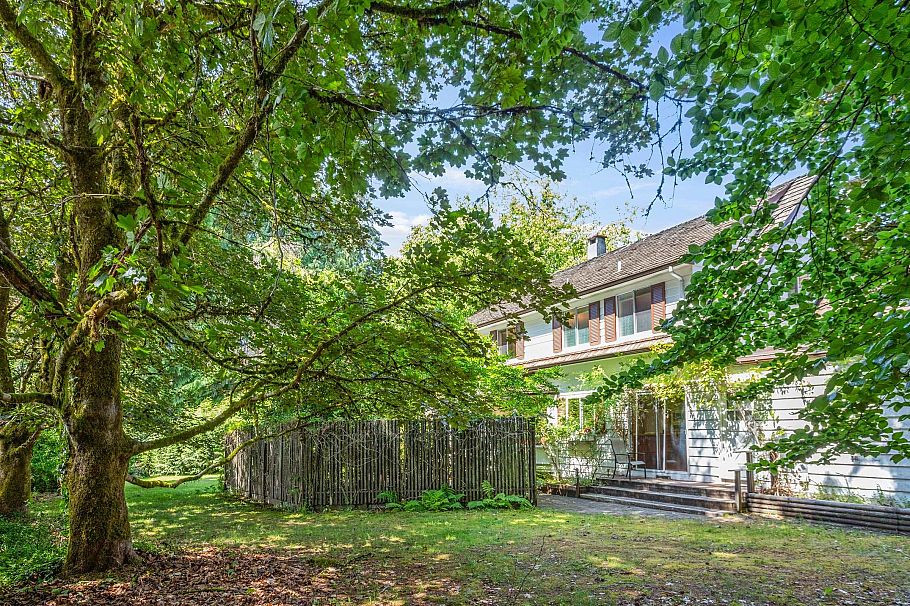 1671 Haverhill Place North Vancouver, BC - 17
