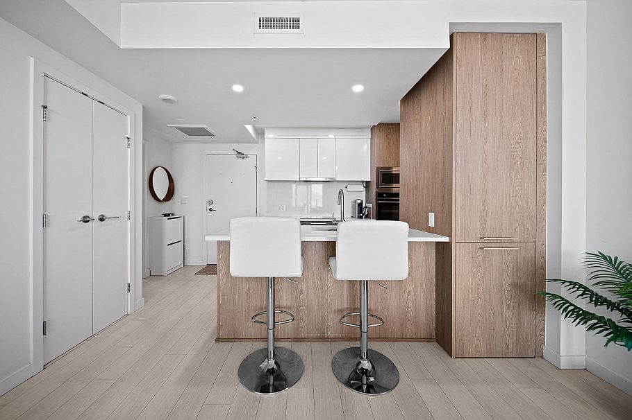 1911 285 E 10th Avenue Vancouver, BC - 6