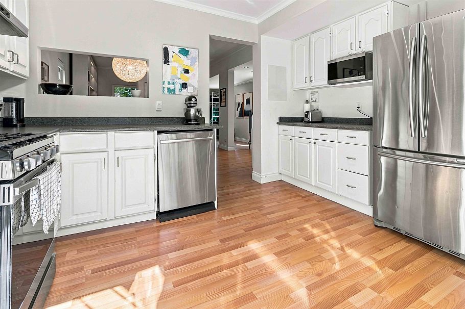 2764 Dundas Street Vancouver, BC - 8