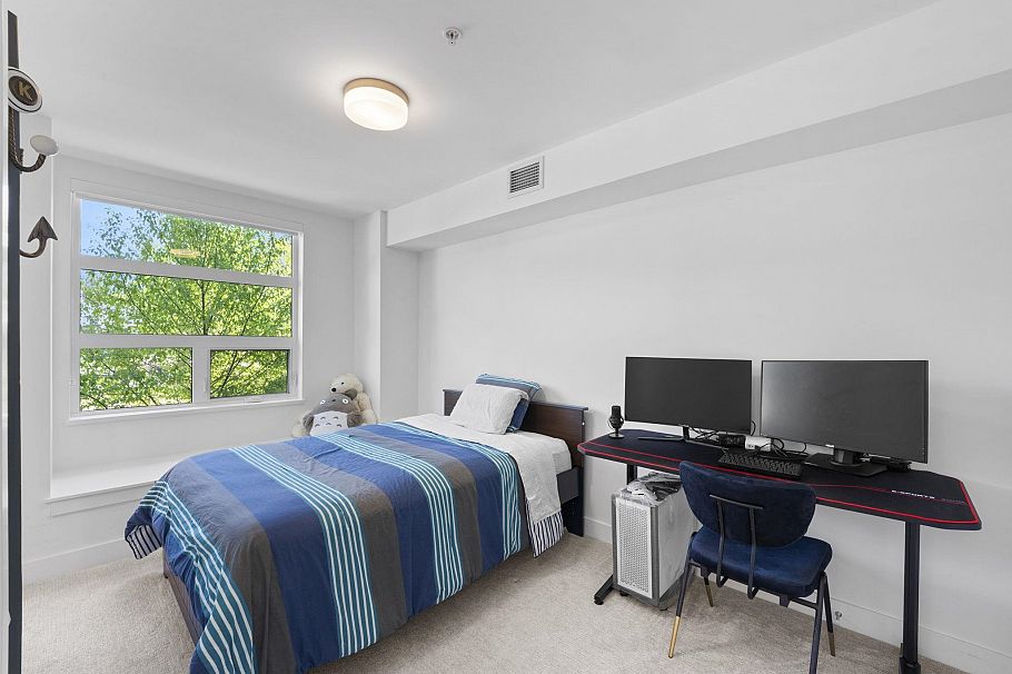 153 2060 Curling Road North Vancouver, BC - 18