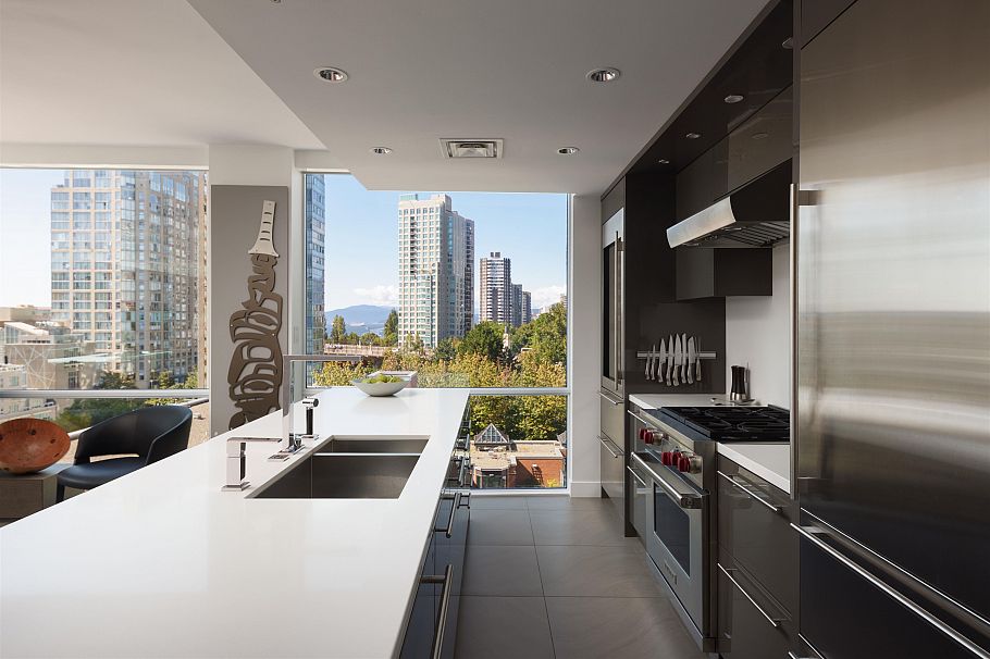 805 1455 Howe Street Vancouver, BC - 11