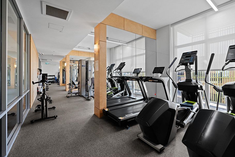 1911 285 E 10th Avenue Vancouver, BC - 33