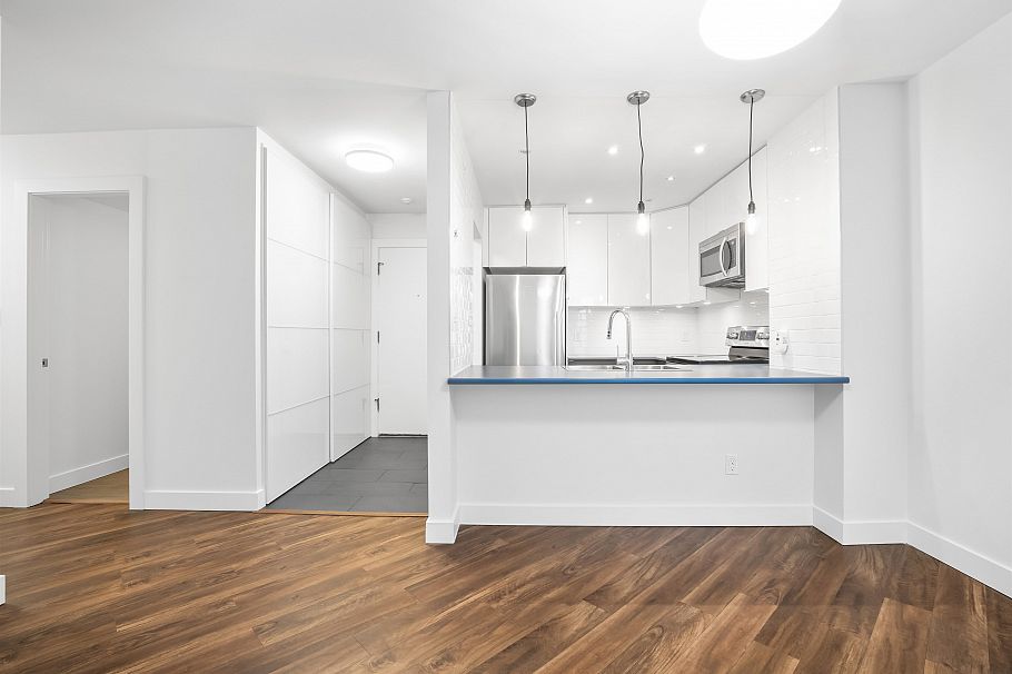 105 3191 Mountain Highway North Vancouver, BC - 8