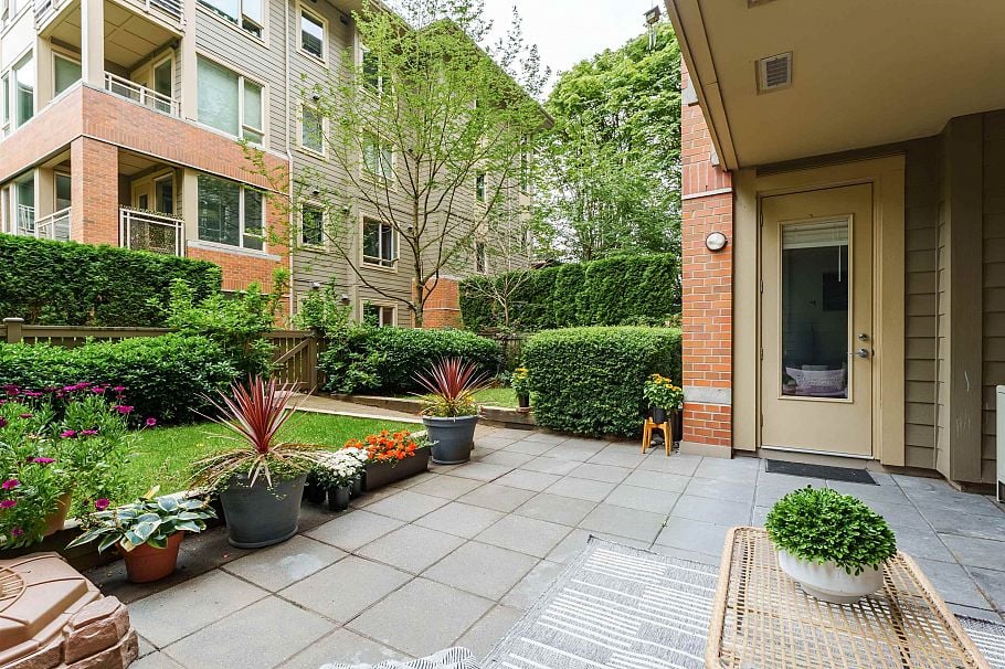 G11 139 W 22nd Street North Vancouver, BC - 4