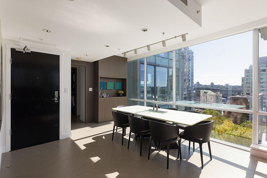 805 1455 Howe Street Vancouver, BC - 9