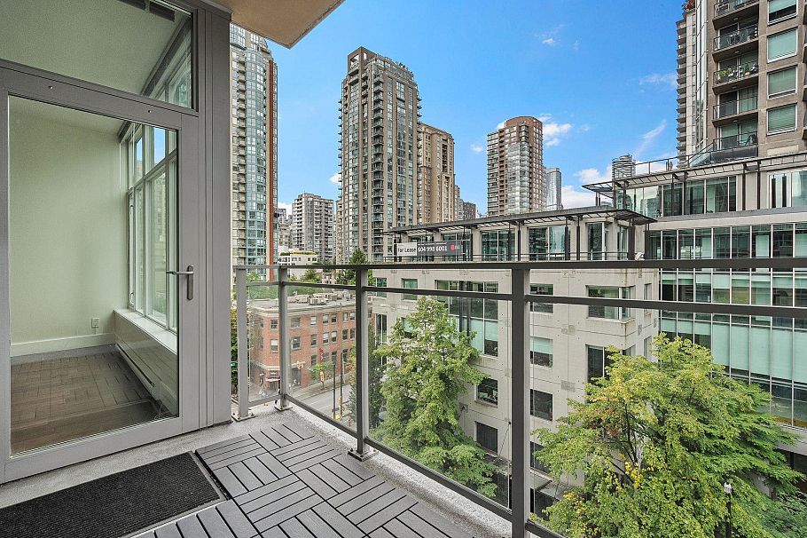 702 888 Homer Street Vancouver, BC - 19