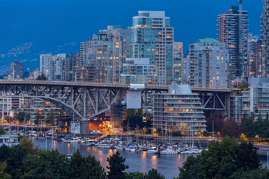 P1 1038 W 7th Avenue Vancouver, BC - 36