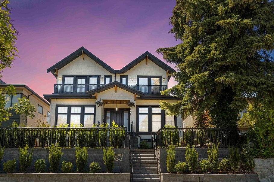 8007 Elliott Street Vancouver, BC - 1