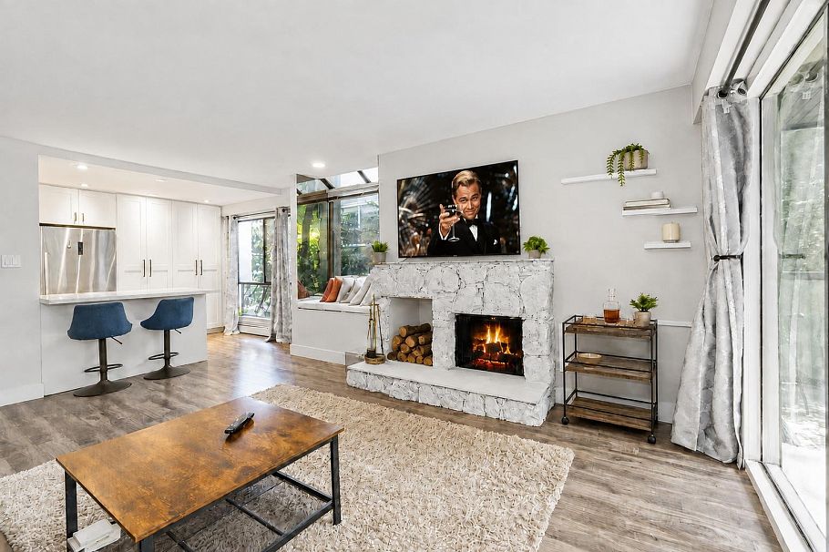 317 1345 W 15th Avenue Vancouver, BC - 4