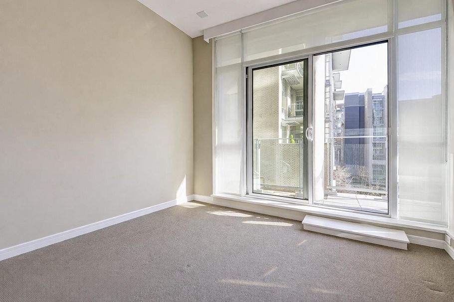 310 1616 Columbia Street Vancouver, BC - 10