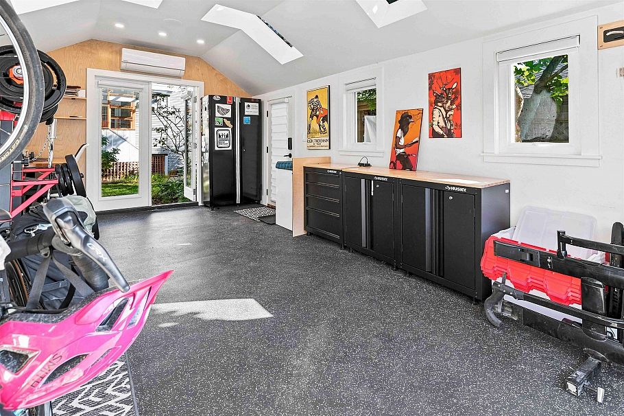 2764 Dundas Street Vancouver, BC - 35