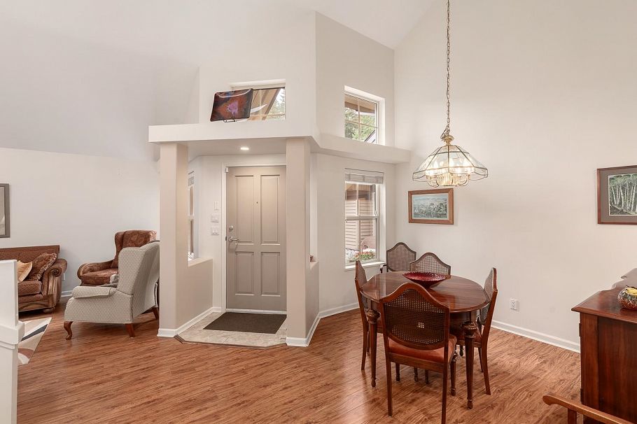 65 1550 Larkhall Crescent North Vancouver, BC - 10