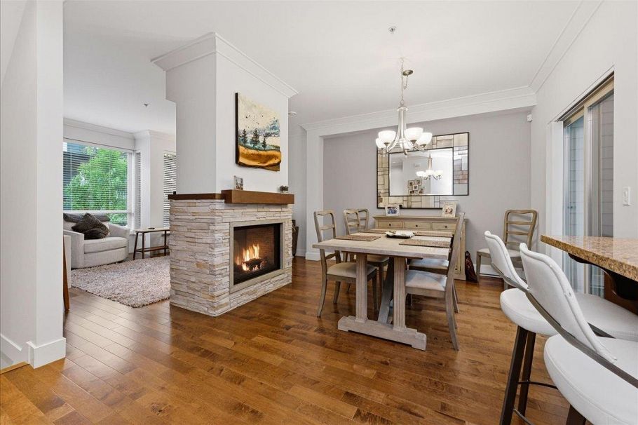 24 897 Premier Street North Vancouver, BC - 21