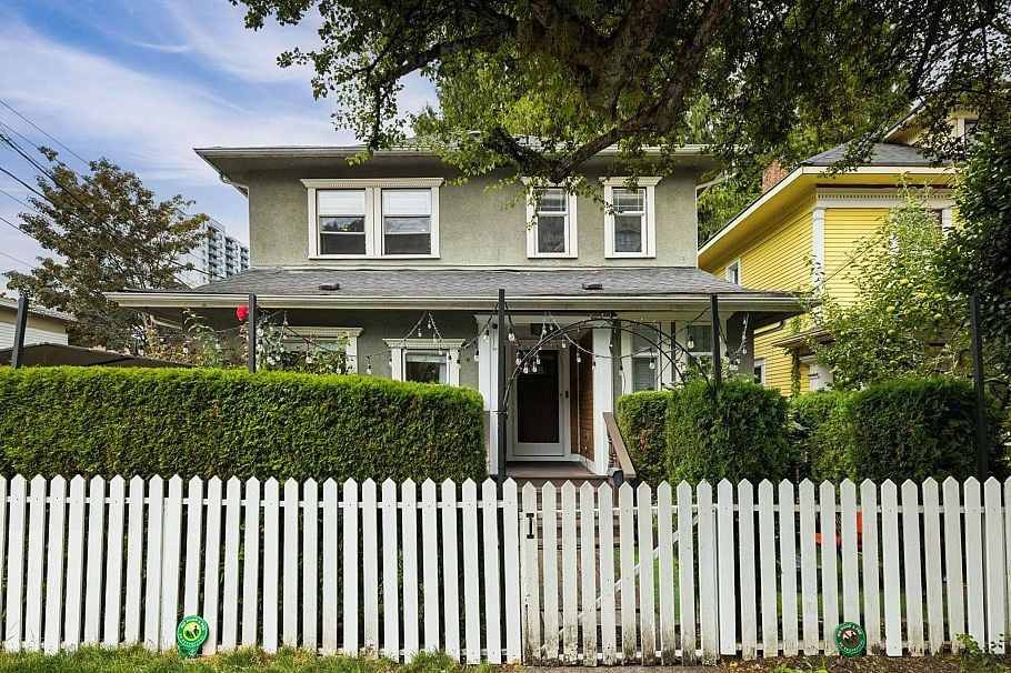 971 Nicola Street Vancouver, BC - 1