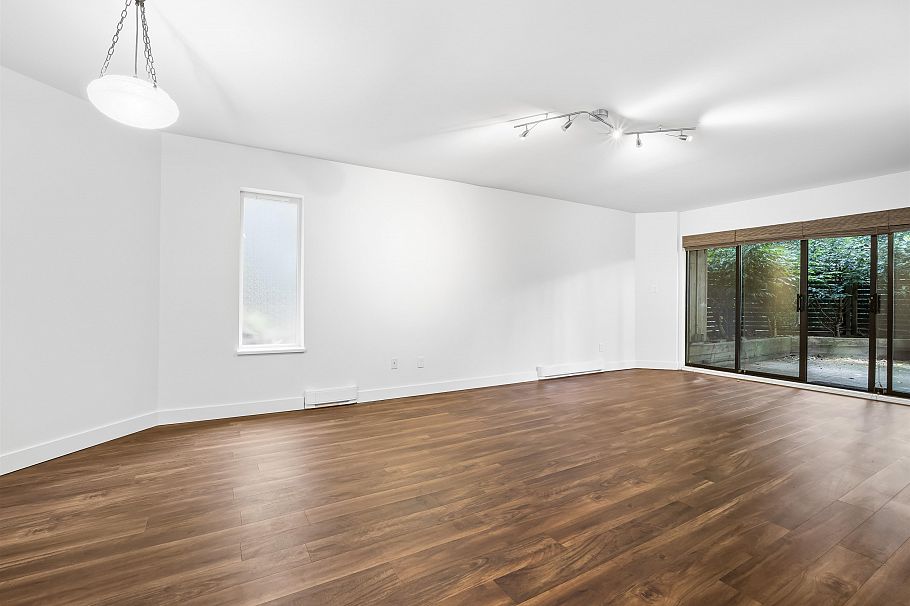 105 3191 Mountain Highway North Vancouver, BC - 4