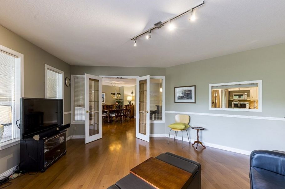 108 999 Berkley Road North Vancouver, BC - 4