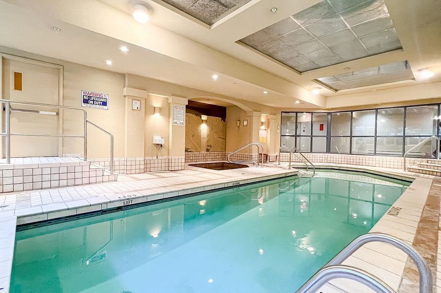 901 5615 Hampton Place Vancouver, BC - 30