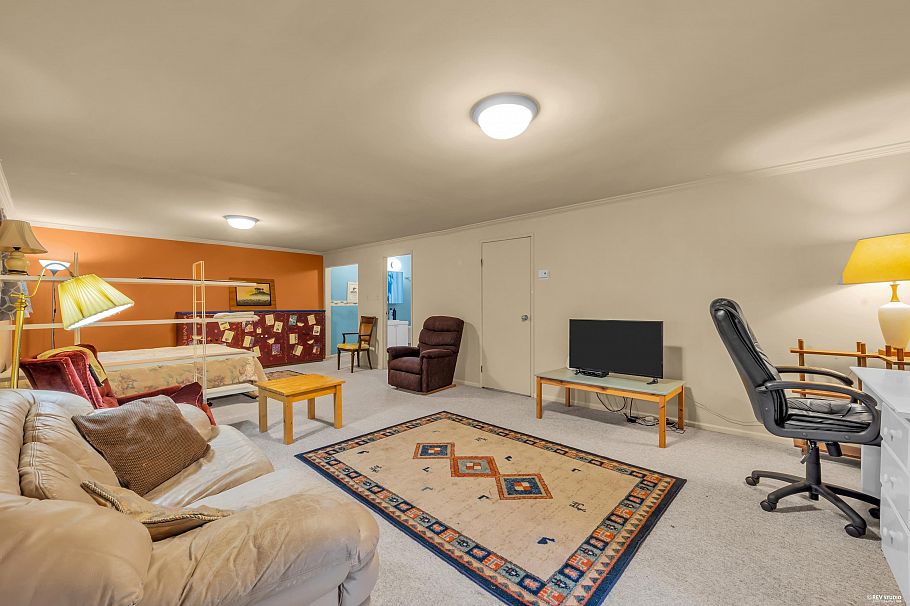 5540 Alma Street Vancouver, BC - 14