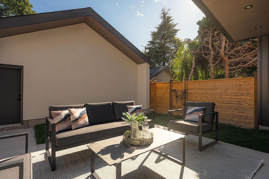 2 470 W 20 Avenue Vancouver, BC - 28