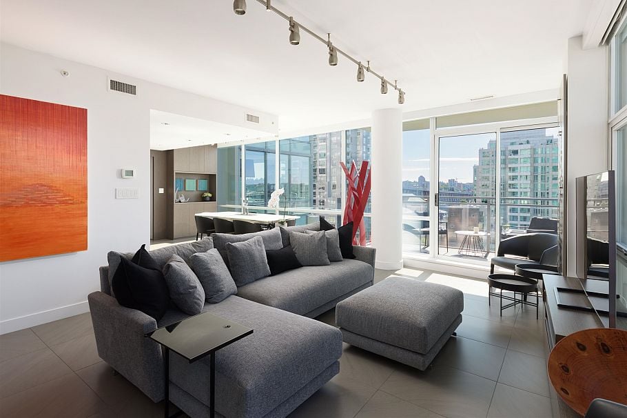 805 1455 Howe Street Vancouver, BC - 4