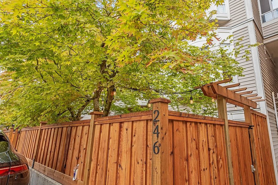 246 2565 W Broadway Street Vancouver, BC - 18