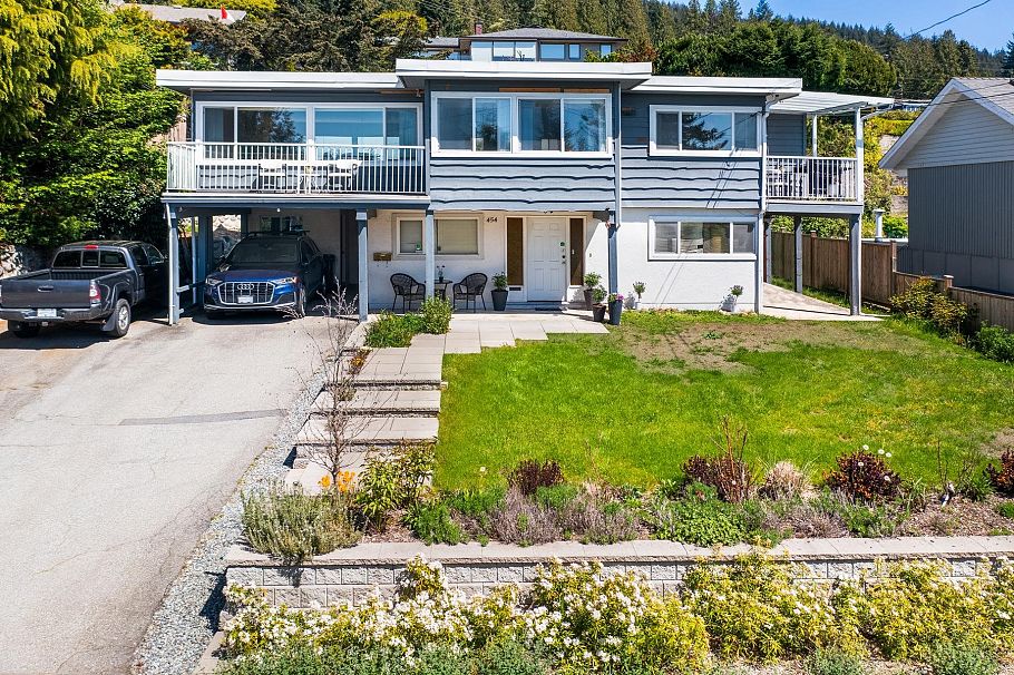 454 Monteray Avenue North Vancouver, BC - 31