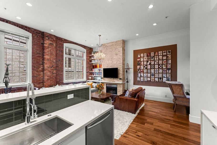 104 1811 W 16th Avenue Vancouver, BC - 5