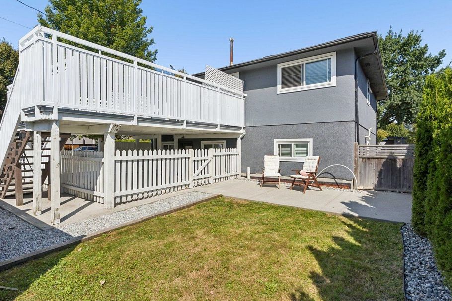 3006 E Georgia Street Vancouver, BC - 28