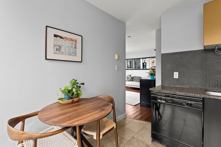 401 1238 Richards Street Vancouver, BC - 22