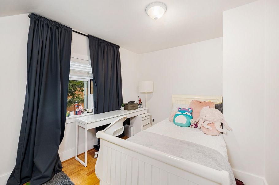 404 W 18th Avenue Vancouver, BC - 17