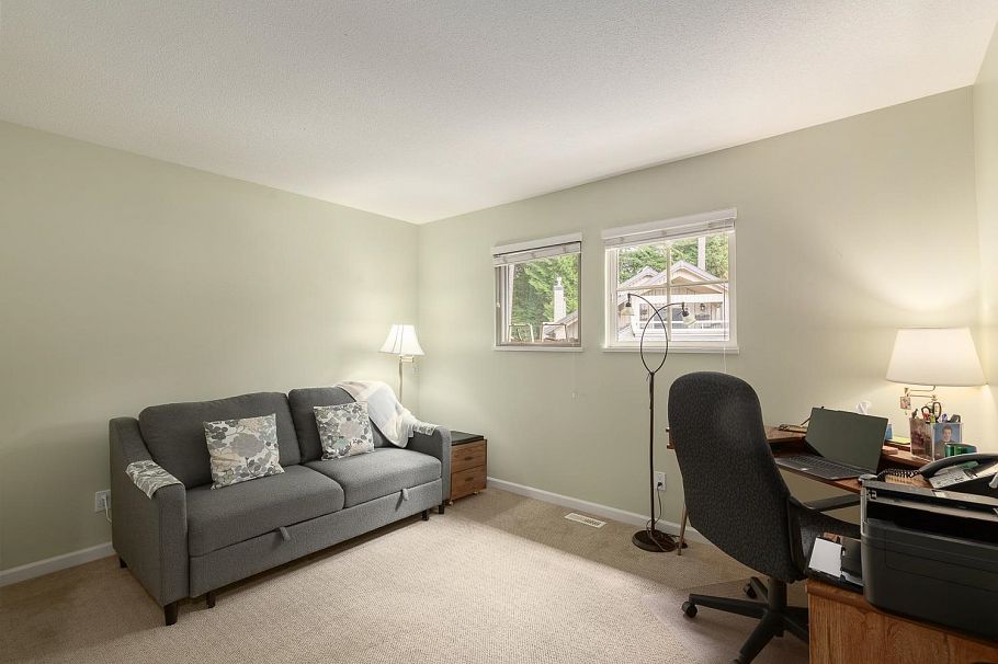 65 1550 Larkhall Crescent North Vancouver, BC - 32