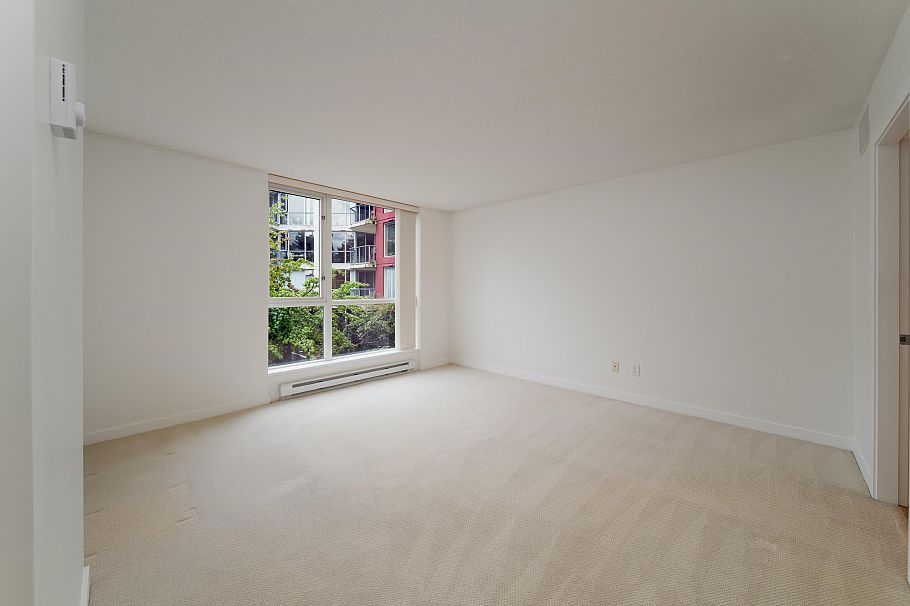 317 1425 W 6th Avenue Vancouver, BC - 17