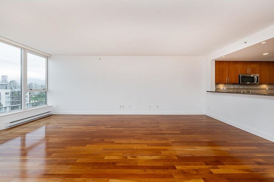 1004 1483 W 7th Avenue Vancouver, BC - 5