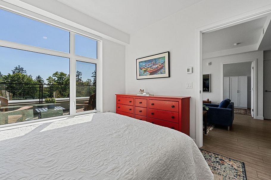 707 E 3 Street North Vancouver, BC - 20