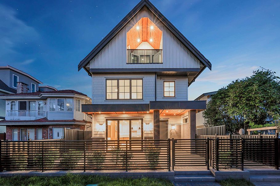 1 5150 Spencer Street Vancouver, BC - 2