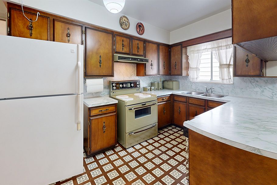 2540 E 25th Avenue Vancouver, BC - 7