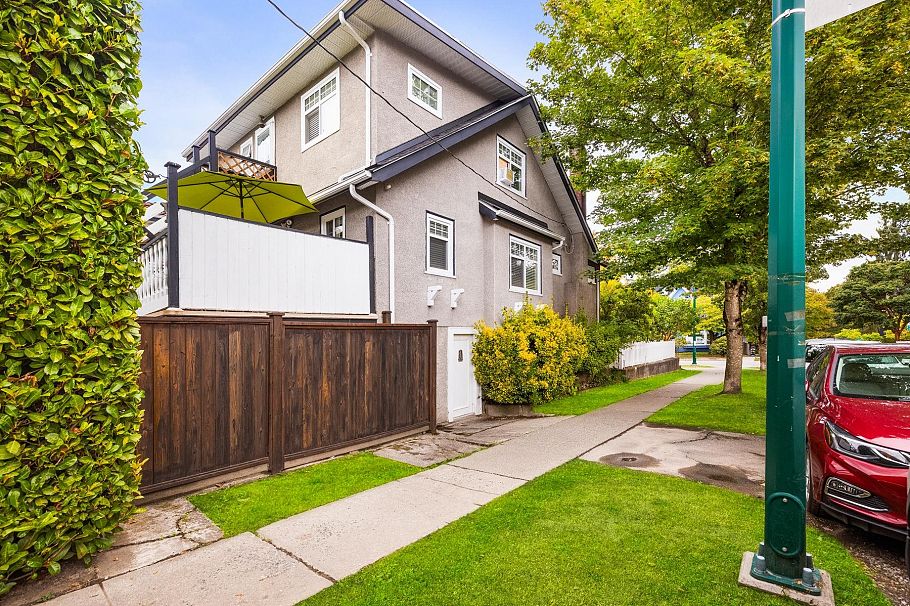 404 W 18th Avenue Vancouver, BC - 7