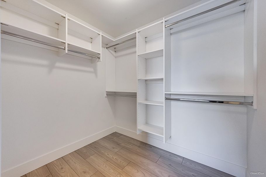 409 3581 E Kent Avenue North Vancouver, BC - 12