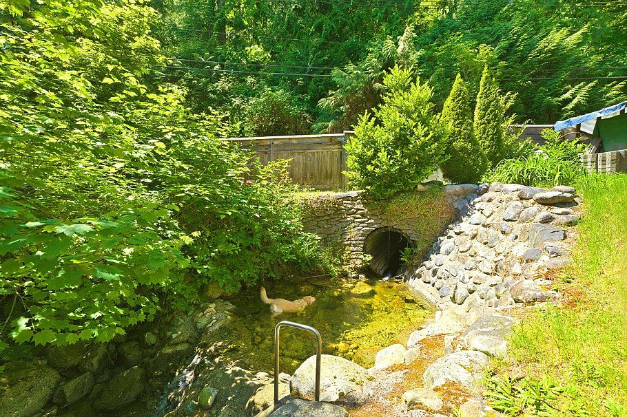 5481 Indian River Drive North Vancouver, BC - 27