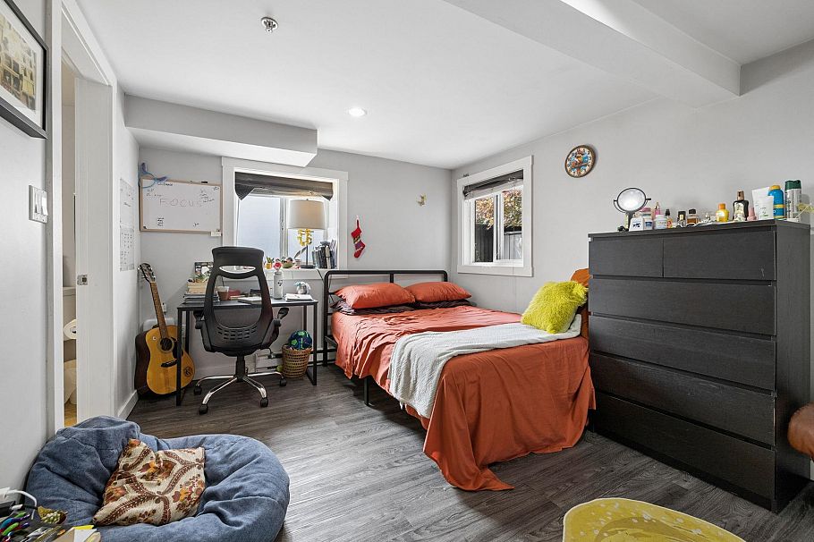 971 Nicola Street Vancouver, BC - 35