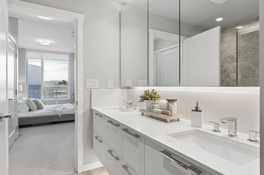 1208 118 Carrie Cates Court North Vancouver, BC - 28
