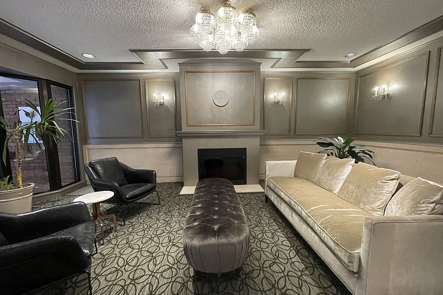 404 1405 W 15th Avenue Vancouver, BC - 20