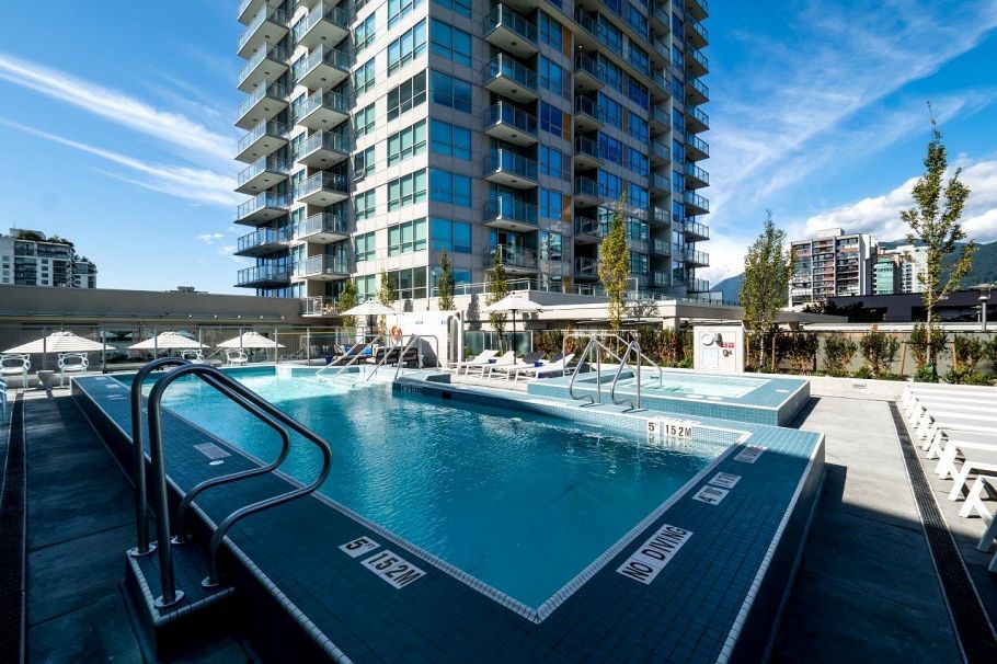 908 125 E 14th Street North Vancouver, BC - 12